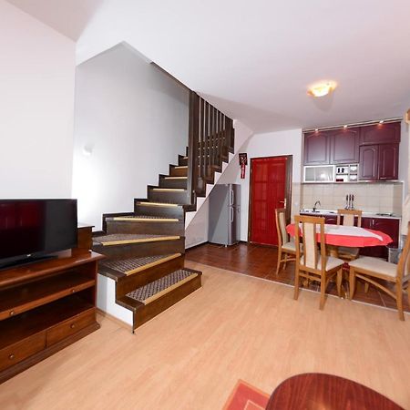 Ferienwohnung Kraljevi Konaci - Najam Kuca Na Zlatiboru Exterior foto