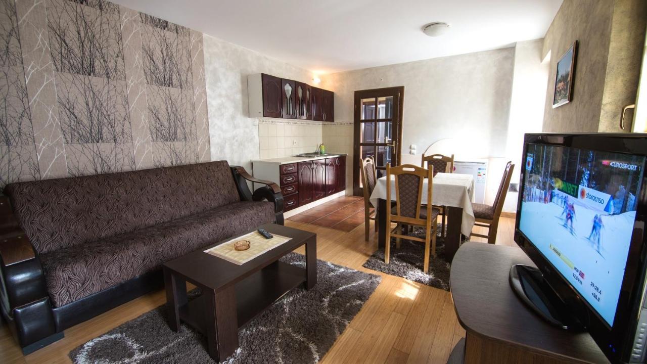 Ferienwohnung Kraljevi Konaci - Najam Kuca Na Zlatiboru Exterior foto