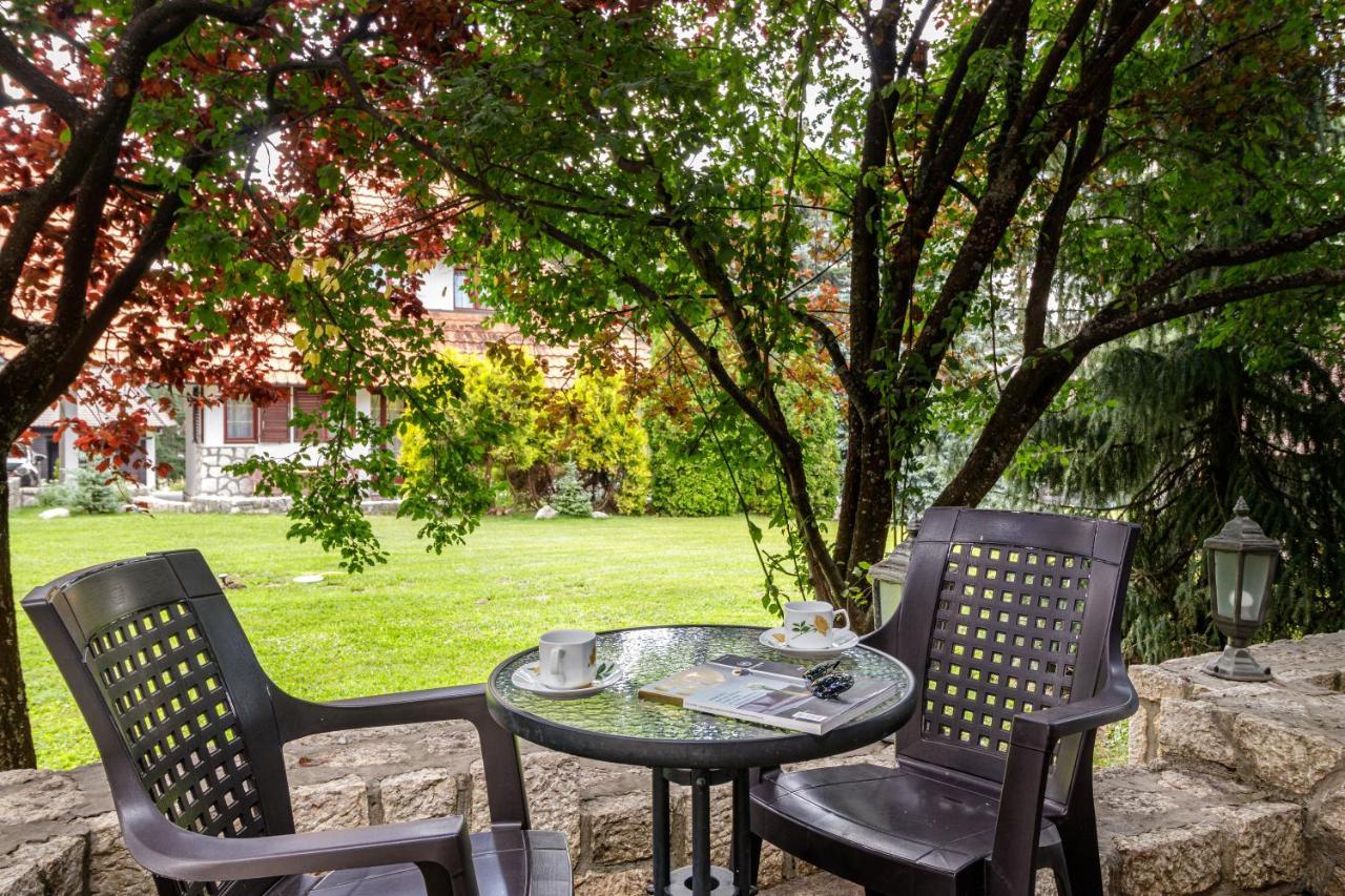 Ferienwohnung Kraljevi Konaci - Najam Kuca Na Zlatiboru Exterior foto
