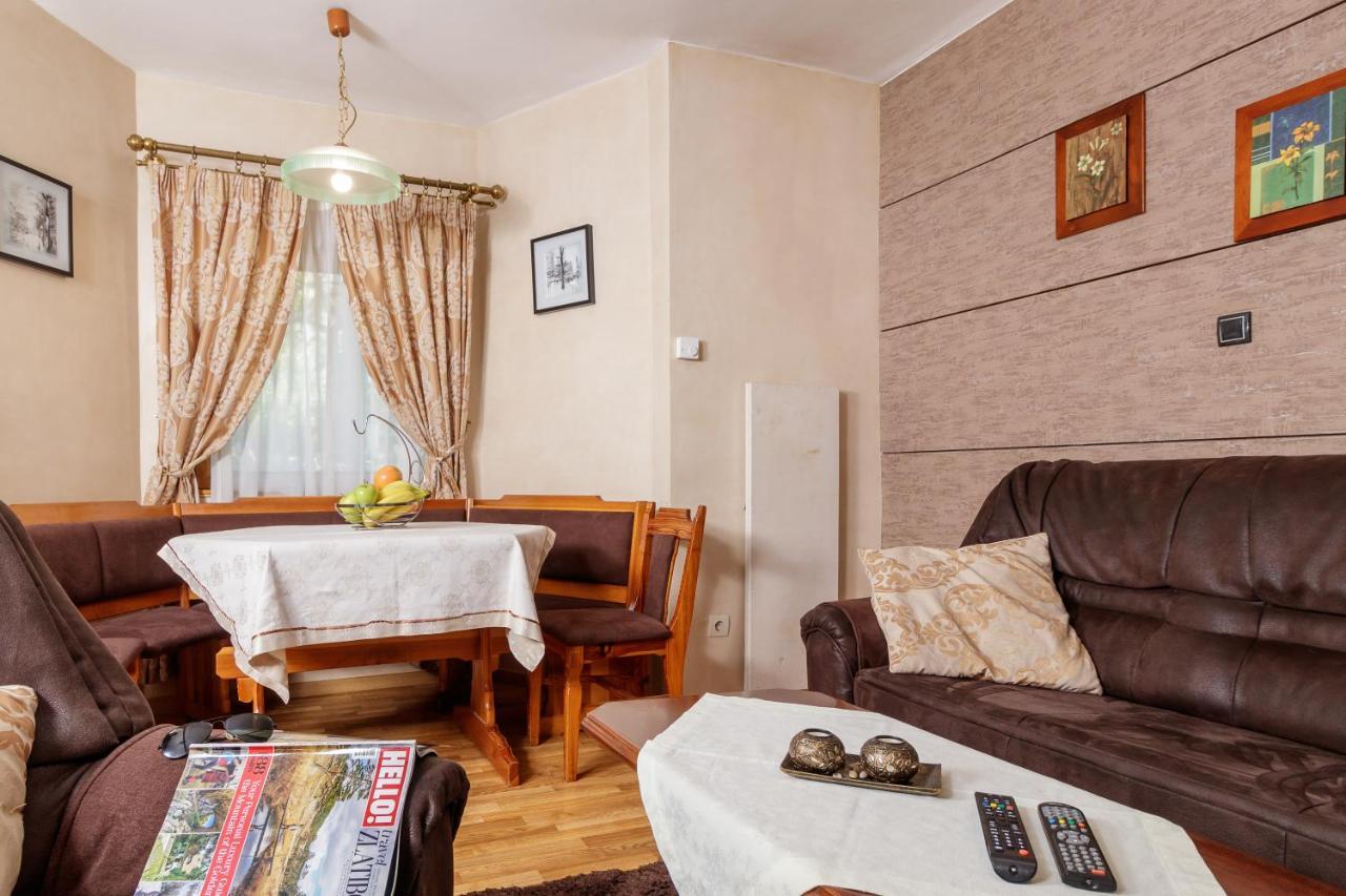 Ferienwohnung Kraljevi Konaci - Najam Kuca Na Zlatiboru Exterior foto