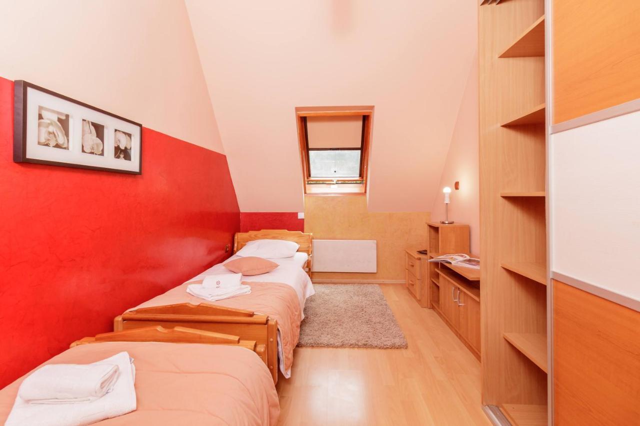 Ferienwohnung Kraljevi Konaci - Najam Kuca Na Zlatiboru Exterior foto