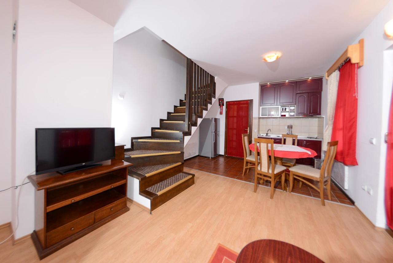 Ferienwohnung Kraljevi Konaci - Najam Kuca Na Zlatiboru Exterior foto