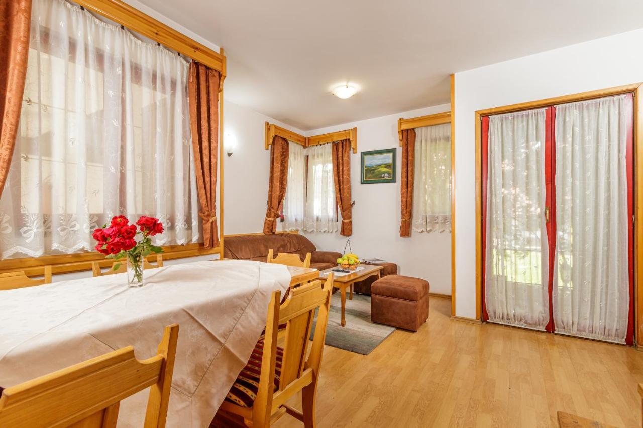 Ferienwohnung Kraljevi Konaci - Najam Kuca Na Zlatiboru Exterior foto
