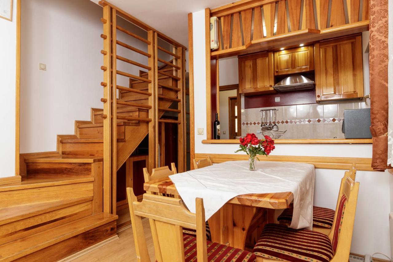 Ferienwohnung Kraljevi Konaci - Najam Kuca Na Zlatiboru Exterior foto